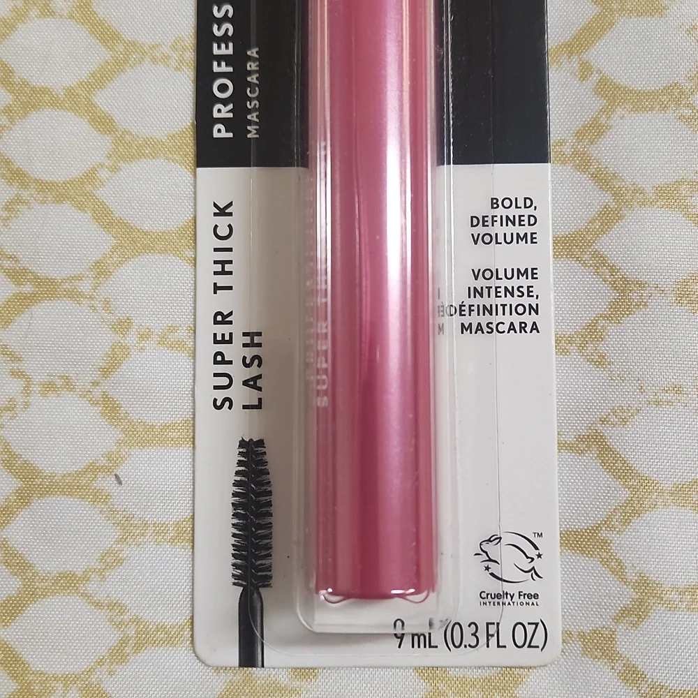 COVERGIRL Professional: Super Thick Lash, black brown